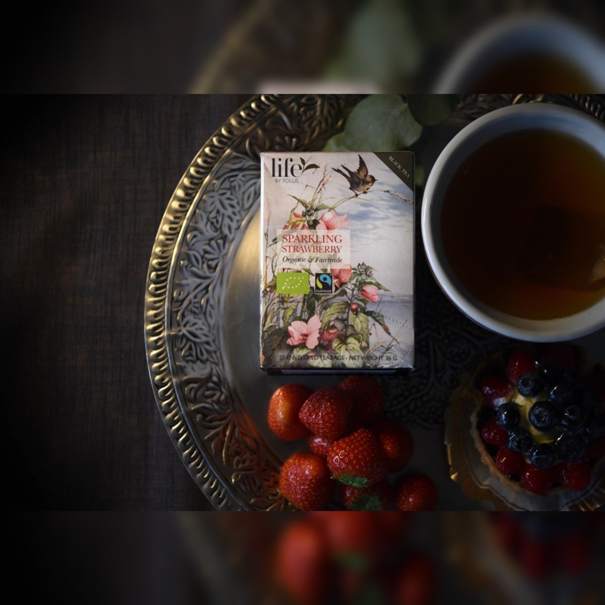 Sparkling Strawberry Tea 20 Bags | Life by Follis Organic Black Tea